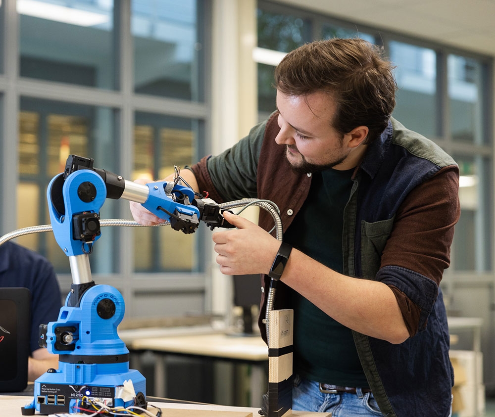 working-on-wire-game-robot-for-reinforcement-learning